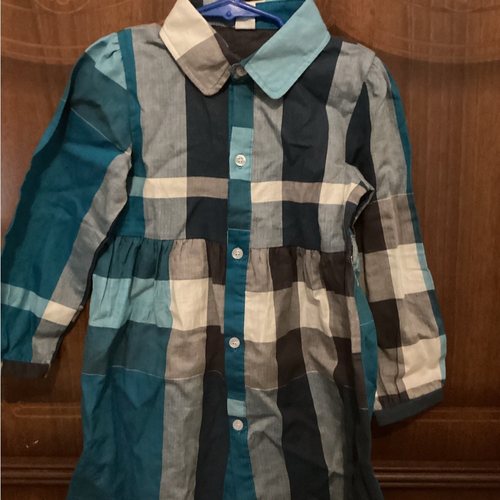 New Size 6 blue plaid shirt style dress